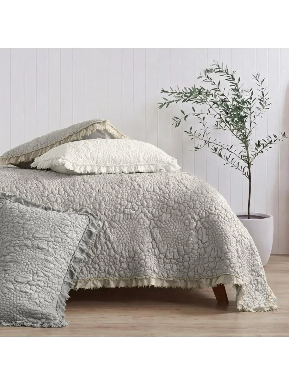 Beige Ruffled Queen Quilt Set - Lightweight Microfiber, Reversible Farmhouse
